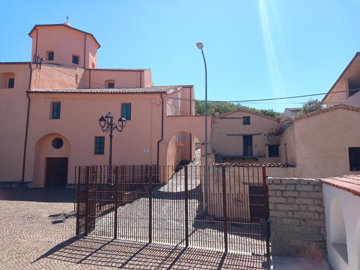 "B&B Santu Giuvanni" Fonni Buitenkant foto